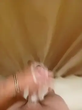 Snapshot of MrDaRkO_420 chatting on 09/29/25, 01:56 MrDaRkO 420 online show from 09/29/25, 01:56