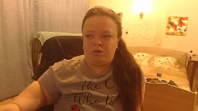 Snapshot of Janiffer_MiMi chatting on 03/07/25, 08:00 Janiffer MiMi online show from 03/07/25, 08:00