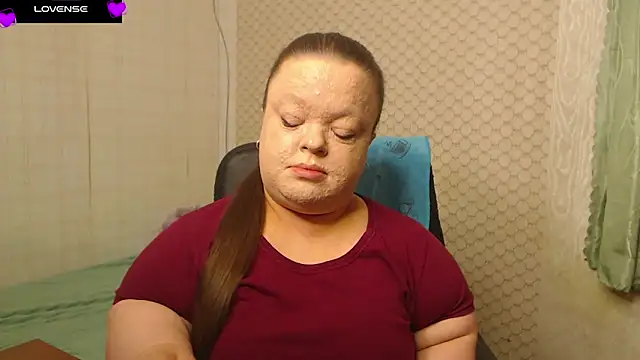 Janiffer MiMi online show from 04/17/26, 04:21