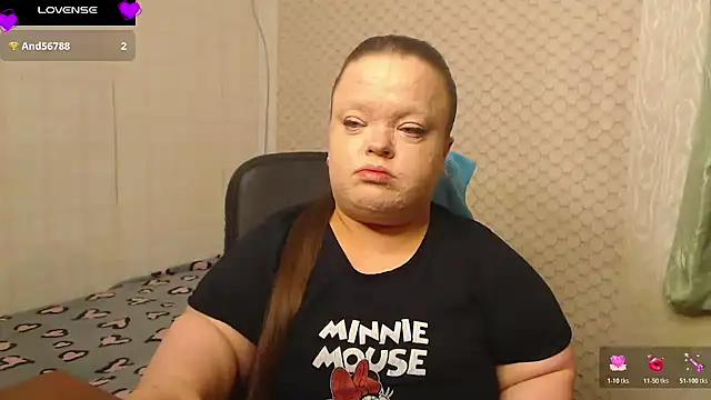 Janiffer MiMi online show from 04/15/26, 04:44