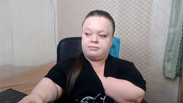 Janiffer MiMi online show from 04/30/26, 08:57