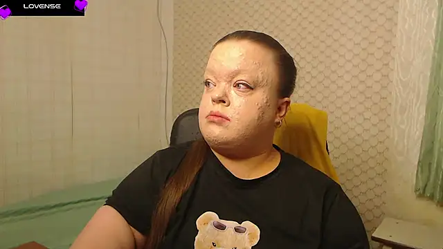 Janiffer MiMi online show from 04/04/26, 02:12