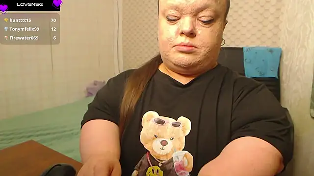 Janiffer MiMi online show from 04/18/26, 07:07