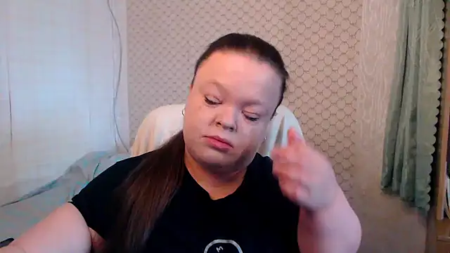 Janiffer MiMi online show from 05/31/26, 03:29
