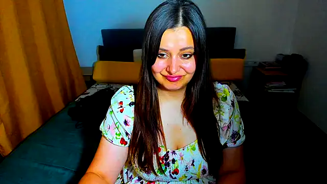 Snapshot of pinupmod chatting on 11/05/25, 11:41 pinupmod online show from 11/05/25, 11:41