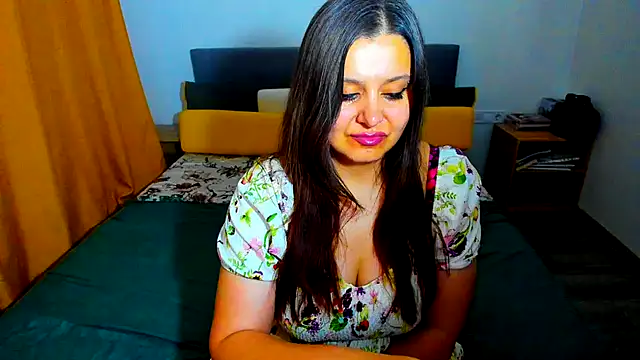 Snapshot of pinupmod chatting on 11/04/25, 11:41 pinupmod online show from 11/04/25, 11:41