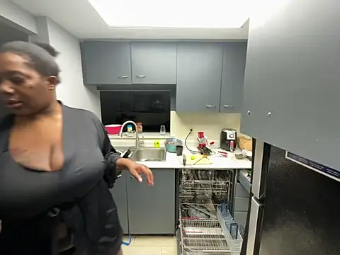 Cherishcherrysha online show from 02/24/26, 11:22