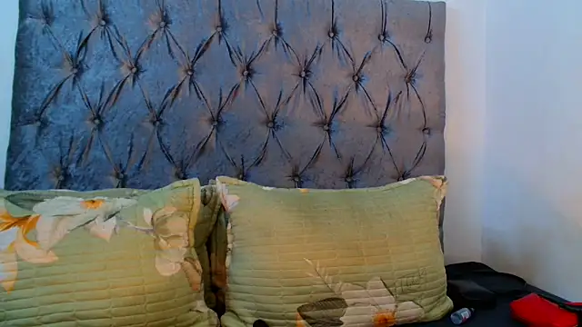 Snapshot of AvaOcean chatting on 02/20/25, 06:46 AvaOcean online show from 02/20/25, 06:46