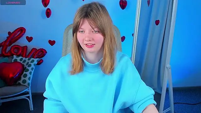 Snapshot of Vivian_cutie chatting on 02/16/25, 11:49 Vivian cutie online show from 02/16/25, 11:49