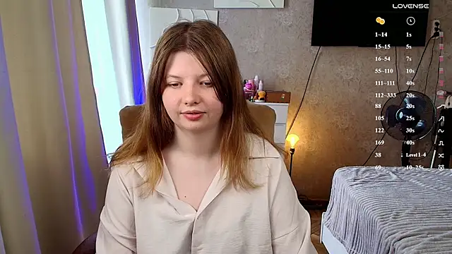 Vivian cutie online show from 05/10/26, 12:31