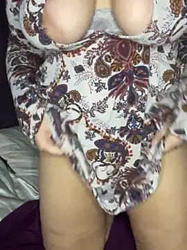 CamilaLovexoxo online show from 04/05/26, 01:07