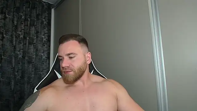 Snapshot of Thori92 chatting on 09/11/25, 05:24 Thori92 online show from 09/11/25, 05:24
