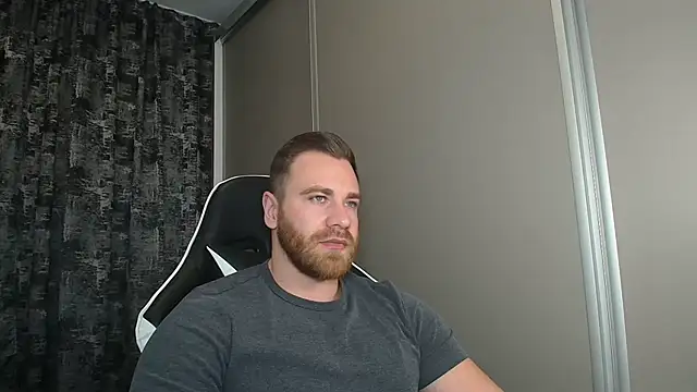 Thori92 online show from 11/02/25, 05:40