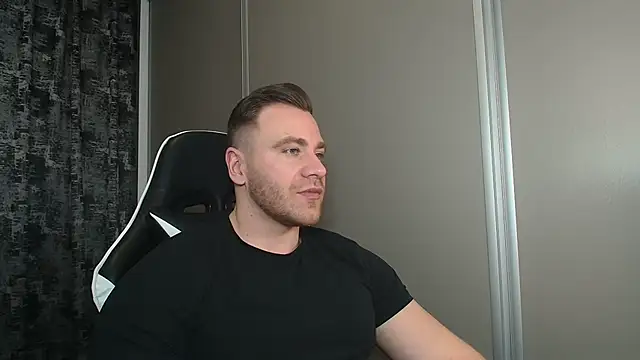 Thori92 online show from 03/01/26, 12:05