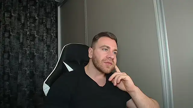 Thori92 online show from 03/20/26, 06:20