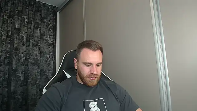 Thori92 online show from 11/13/25, 06:45