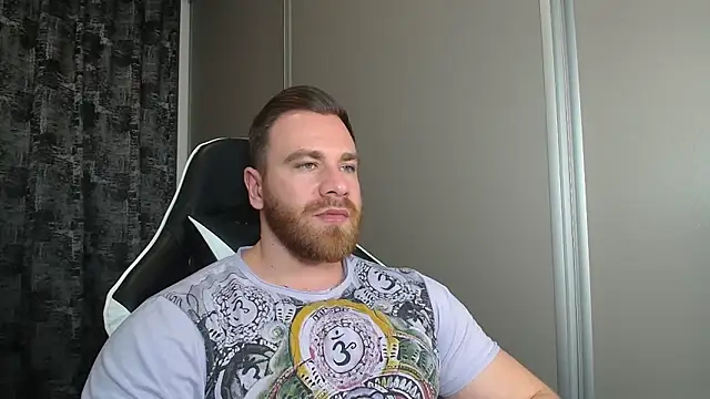 Thori92 online show from 02/12/26, 05:34