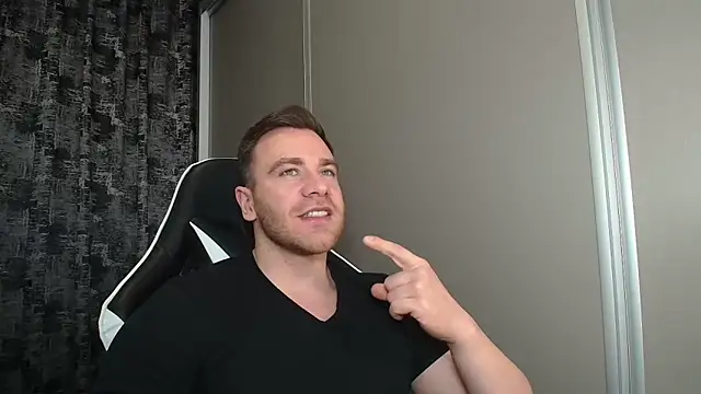 Thori92 online show from 04/07/26, 05:37