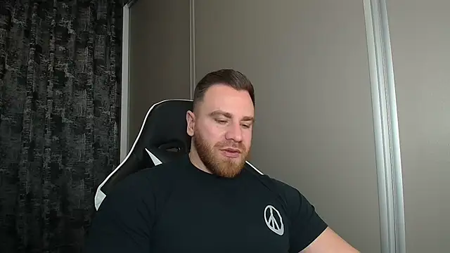 Thori92 online show from 02/02/26, 05:01