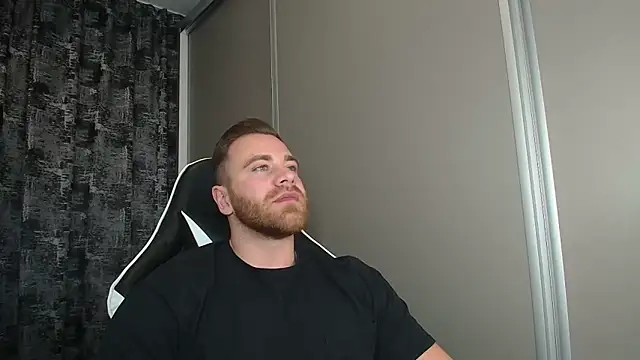 Thori92 online show from 10/29/25, 06:07