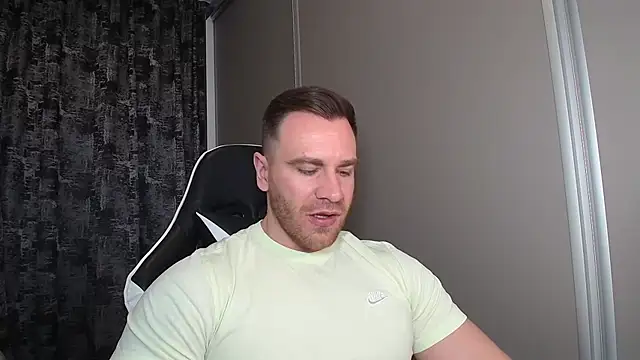 Thori92 online show from 03/30/26, 04:08