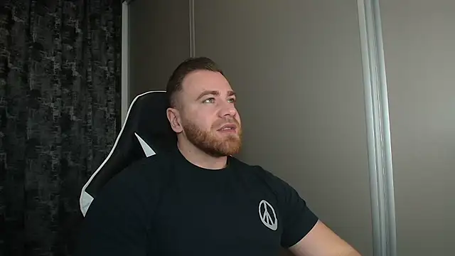 Thori92 online show from 01/18/26, 03:37