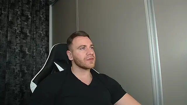 Thori92 online show from 03/17/26, 07:17