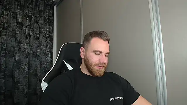 Thori92 online show from 11/26/25, 05:35