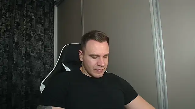 Thori92 online show from 02/20/26, 05:15