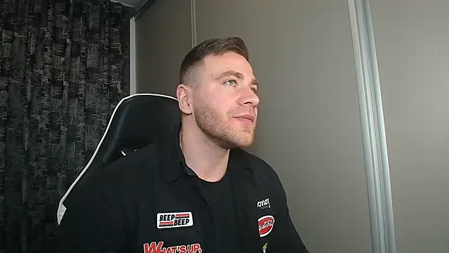 Thori92 online show from 03/15/26, 06:04