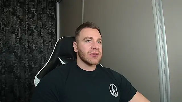 Thori92 online show from 03/04/26, 06:26