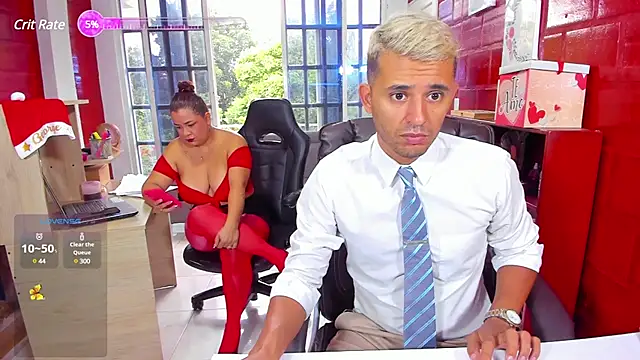 Snapshot of IreneAndGeorge chatting on 12/13/24, 01:22 IreneAndGeorge online show from 12/13/24, 01:22