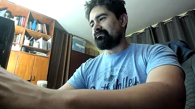 Snapshot of VonDoomdelToro chatting on 12/08/24, 08:30 VonDoomdelToro online show from 12/08/24, 08:30