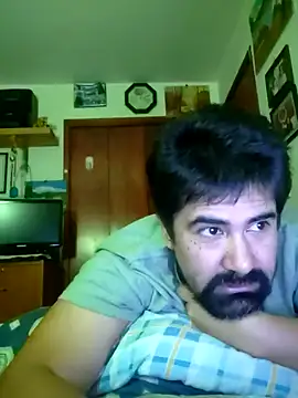 Snapshot of VonDoomdelToro chatting on 01/18/25, 09:02 VonDoomdelToro online show from 01/18/25, 09:02