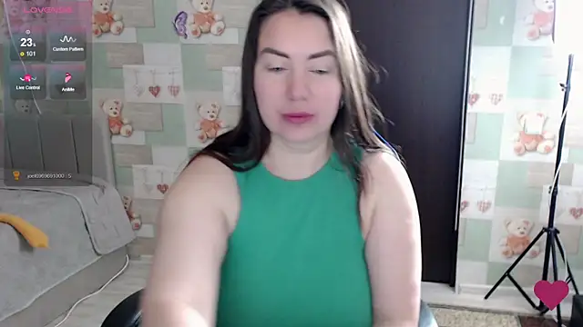 Snapshot of Korolek12 chatting on 05/27/26, 02:30 Korolek12 online show from 05/27/26, 02:30
