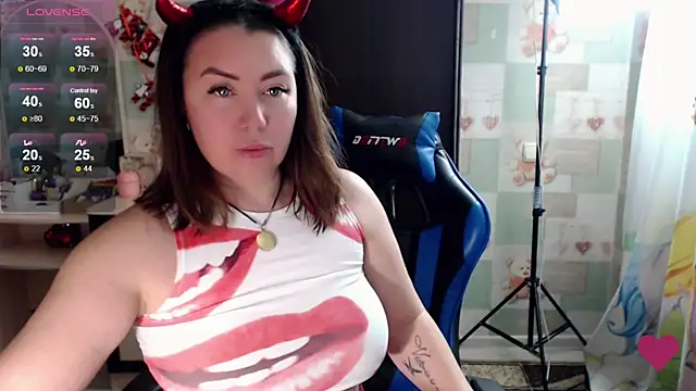 Korolek12 online show from 10/31/25, 04:36