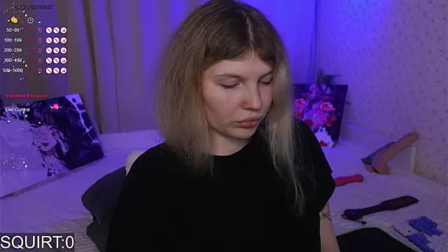 Snapshot of _aleksa_ chatting on 11/24/25, 05:40 aleksa online show from 11/24/25, 05:40