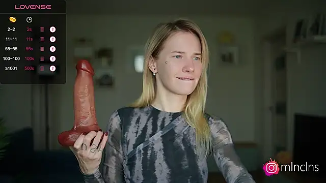 melanielwithu online show from 10/03/25, 02:51