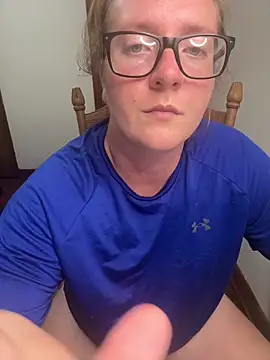 Lizzyloo online show from 10/08/25, 12:34