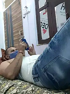 Lovingsol online show from 12/17/25, 06:29