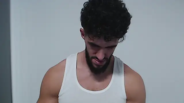 hiddenf online show from 09/26/25, 08:38