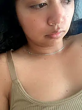 Peach Girll online show from 05/25/26, 07:01