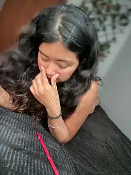 Peach Girll online show from 02/05/26, 02:35