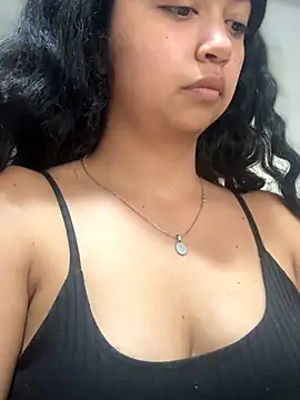 Peach Girll online show from 06/16/26, 06:30