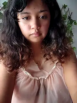 Peach Girll online show from 03/18/25, 05:12