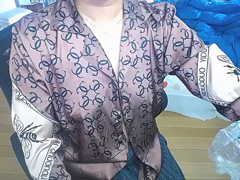 Makemypussysquirt-tsunami online show from 11/06/25, 07:23