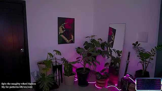 LucyAllenX online show from 11/29/25, 01:55