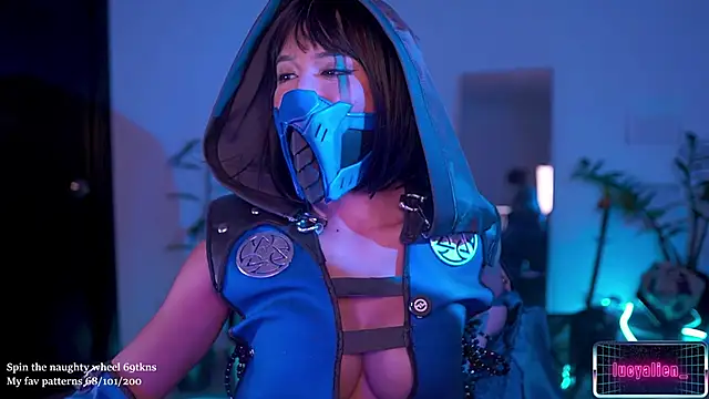 LucyAllenX online show from 10/28/25, 07:35