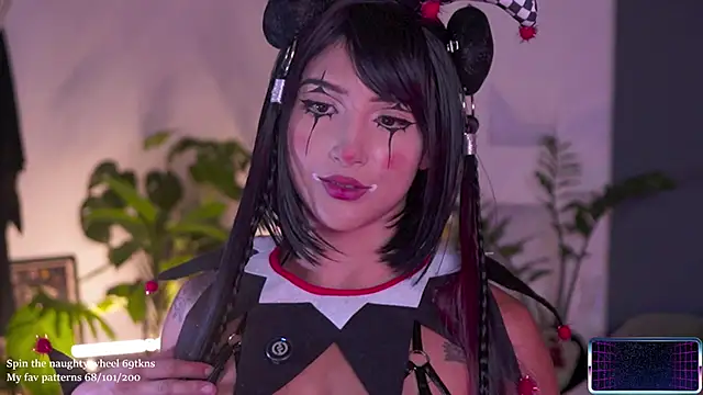 LucyAllenX online show from 10/27/25, 10:11