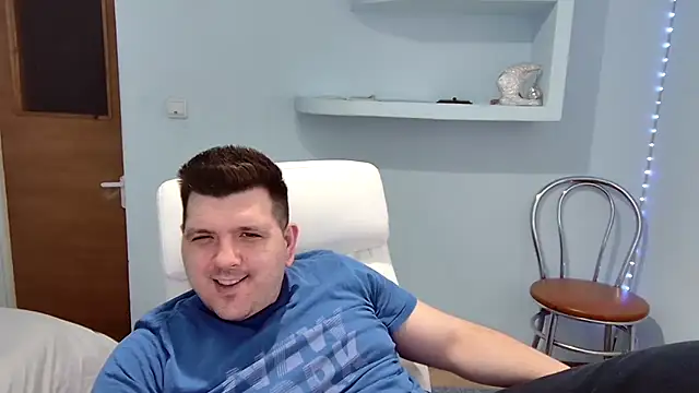 Snapshot of Basystem chatting on 03/19/25, 02:13 Basystem online show from 03/19/25, 02:13